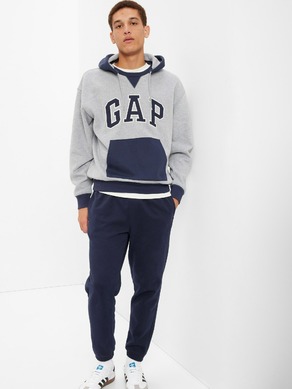 GAP Sweatshirt