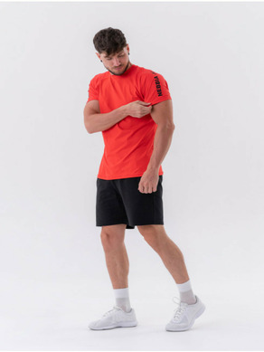 Nebbia Essentials T-shirt