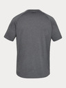 Under Armour T-shirt