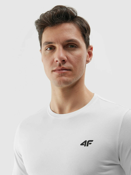 4F T-shirt